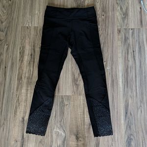 Scalloped bottom Lululemon Leggings